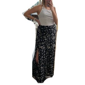 Pre-loved maxi black and white floral skirt with middle slit